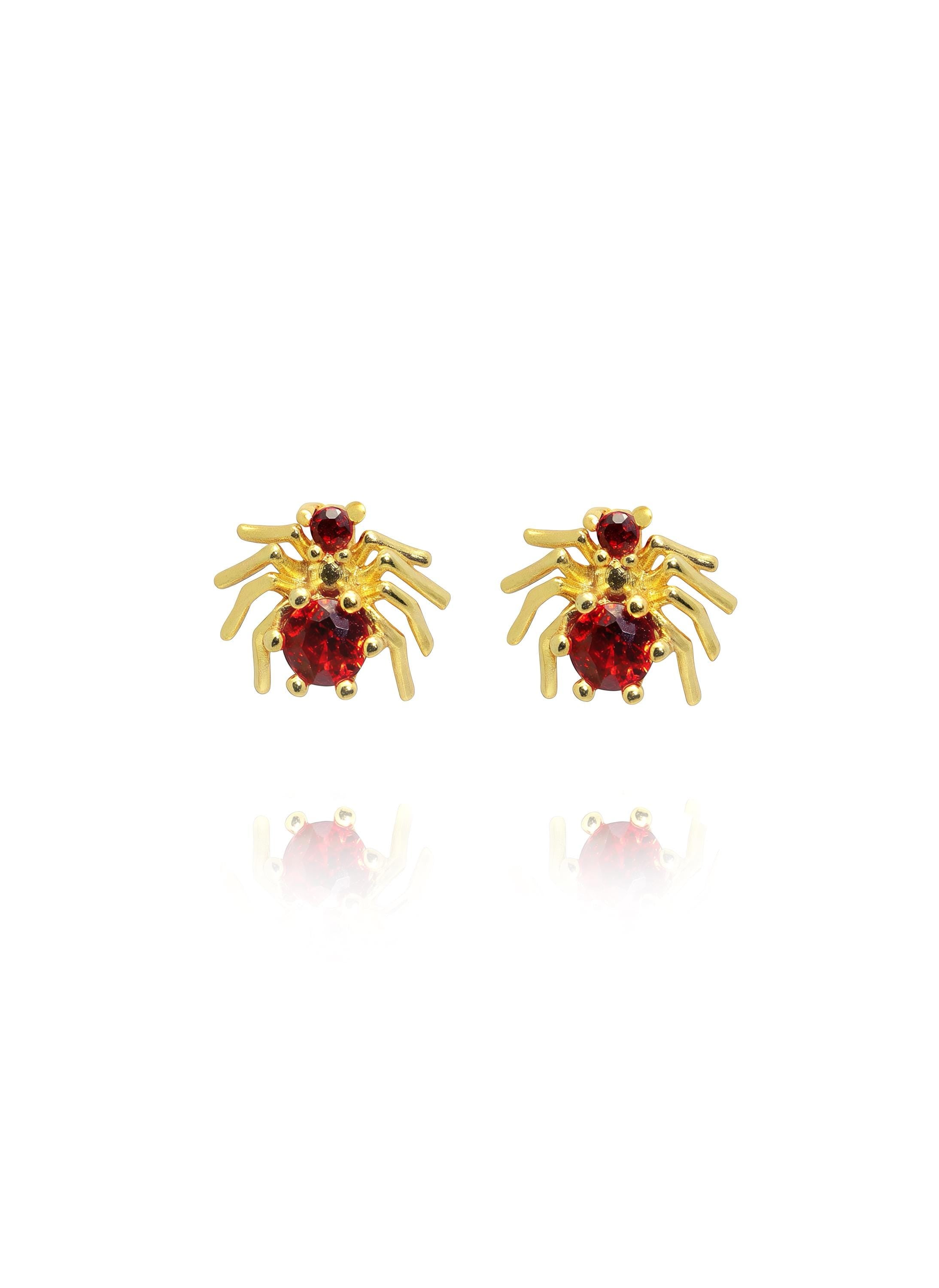 Ruby Spider Stud Earrings, Gothic Halloween Spider Stud Earrings, Realistic Insect Earrings, Gift for Animal Lover, Halloween Earrings